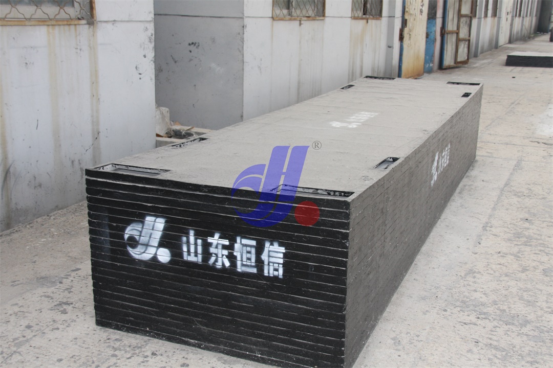 模压封闭栅栏 模压封闭栅栏